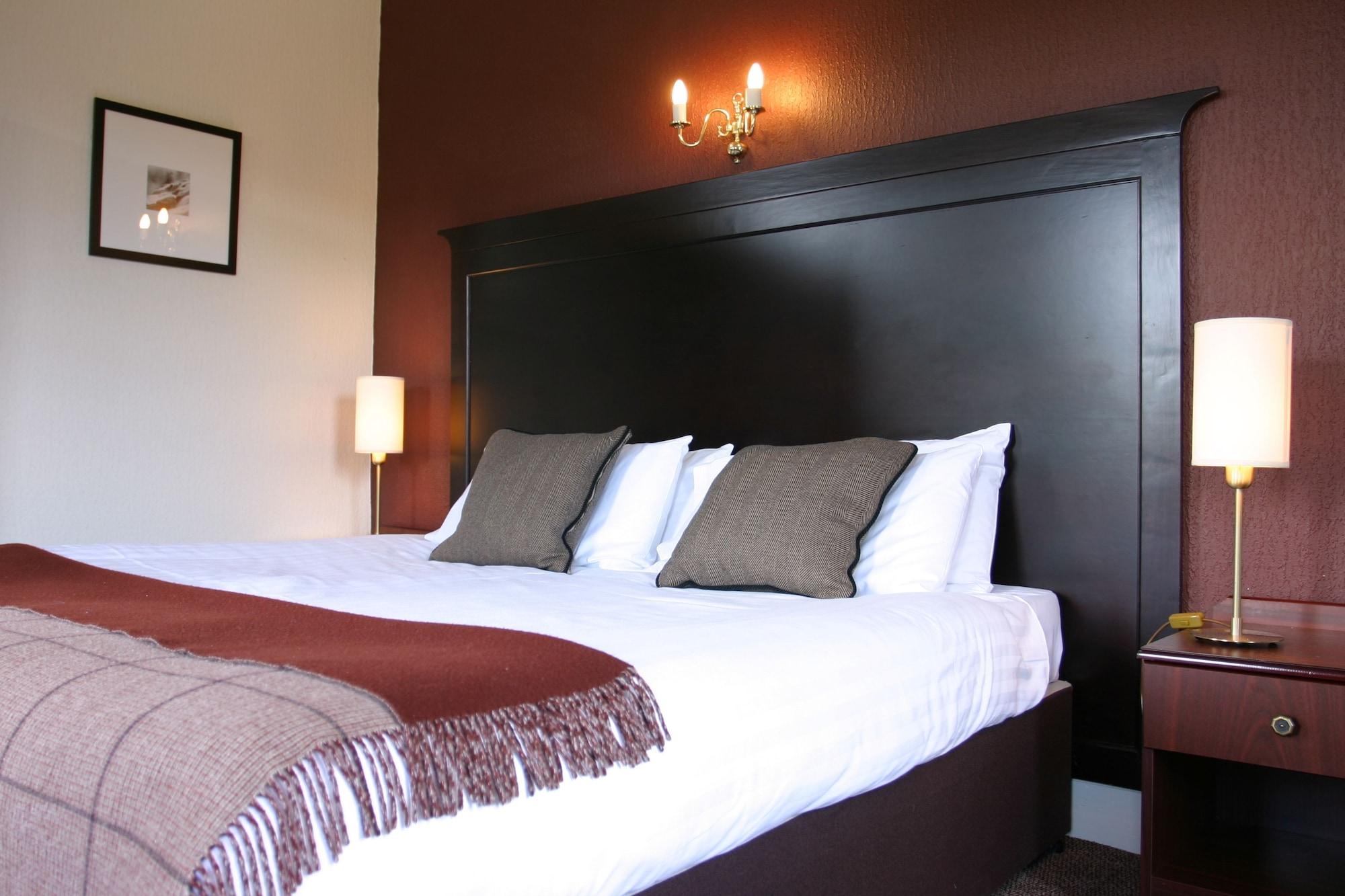Ben Wyvis Hotel Strathpeffer Exterior photo