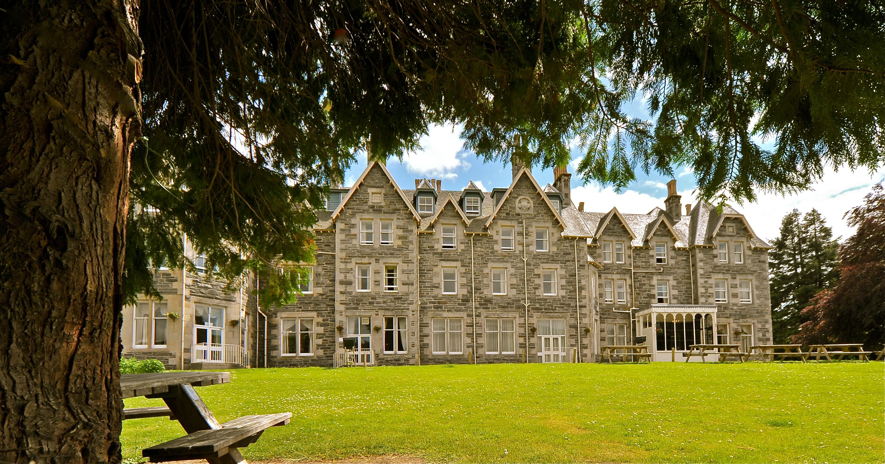 Ben Wyvis Hotel Strathpeffer Exterior photo