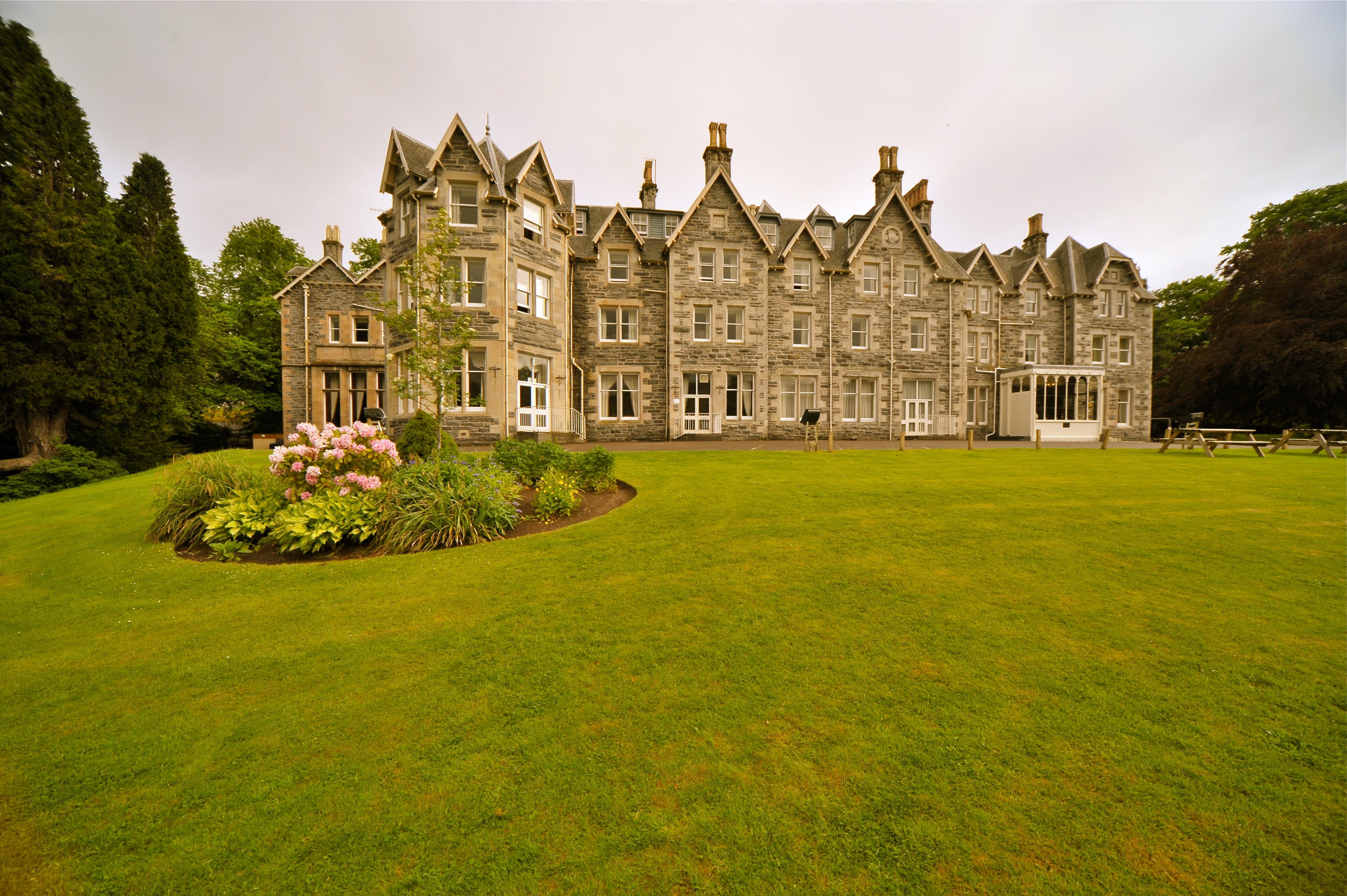 Ben Wyvis Hotel Strathpeffer Exterior photo