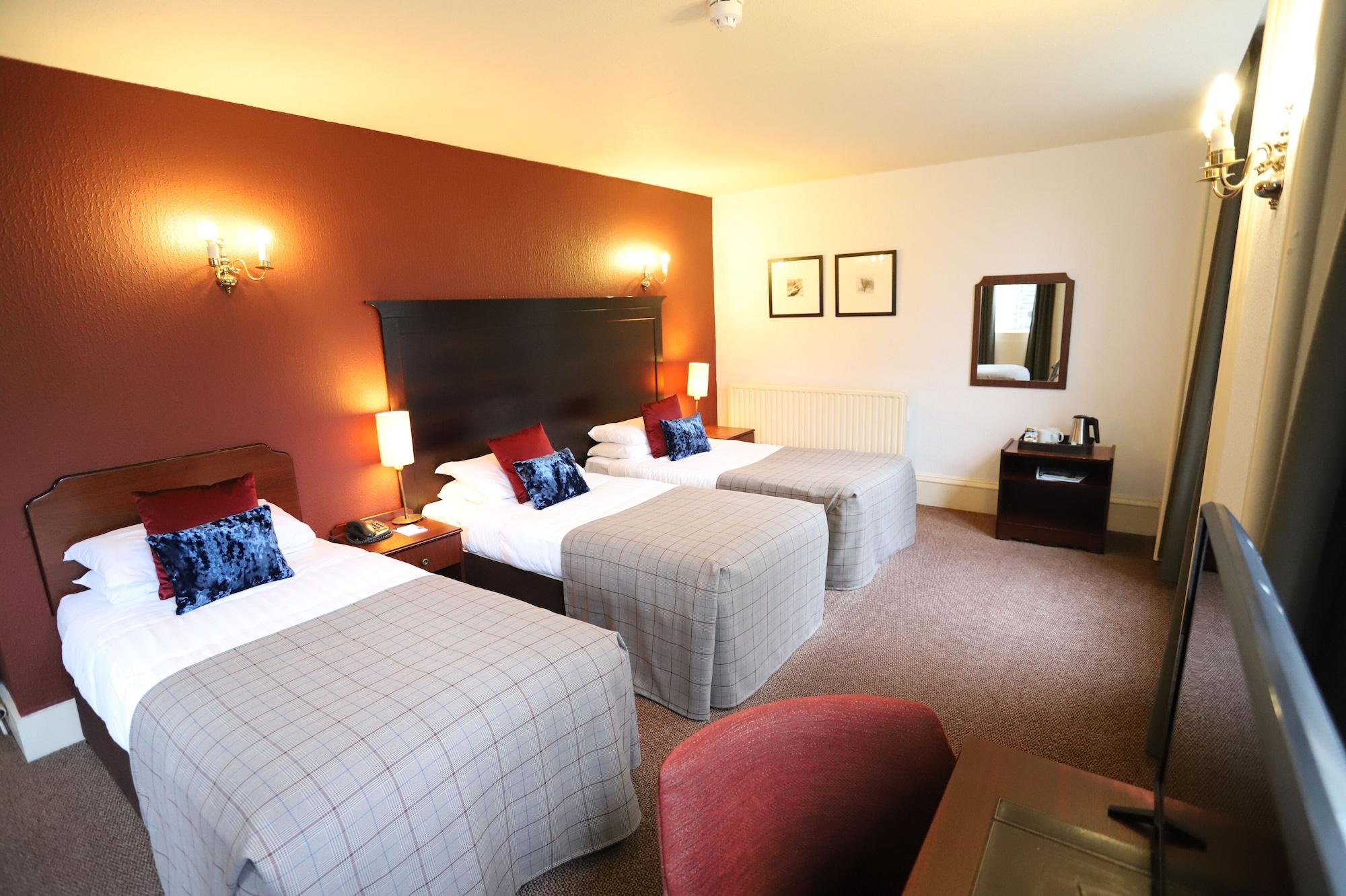 Ben Wyvis Hotel Strathpeffer Exterior photo