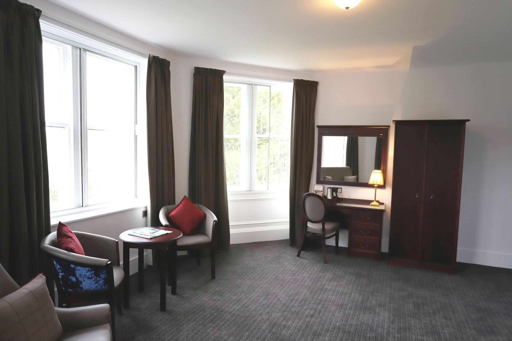 Ben Wyvis Hotel Strathpeffer Exterior photo